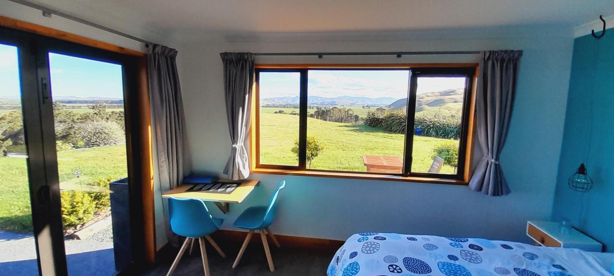 Hill Top Retreat Lower Dashwood ภายนอก รูปภาพ