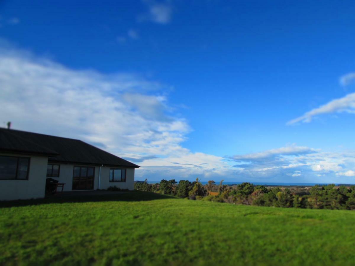 Hill Top Retreat Lower Dashwood ภายนอก รูปภาพ